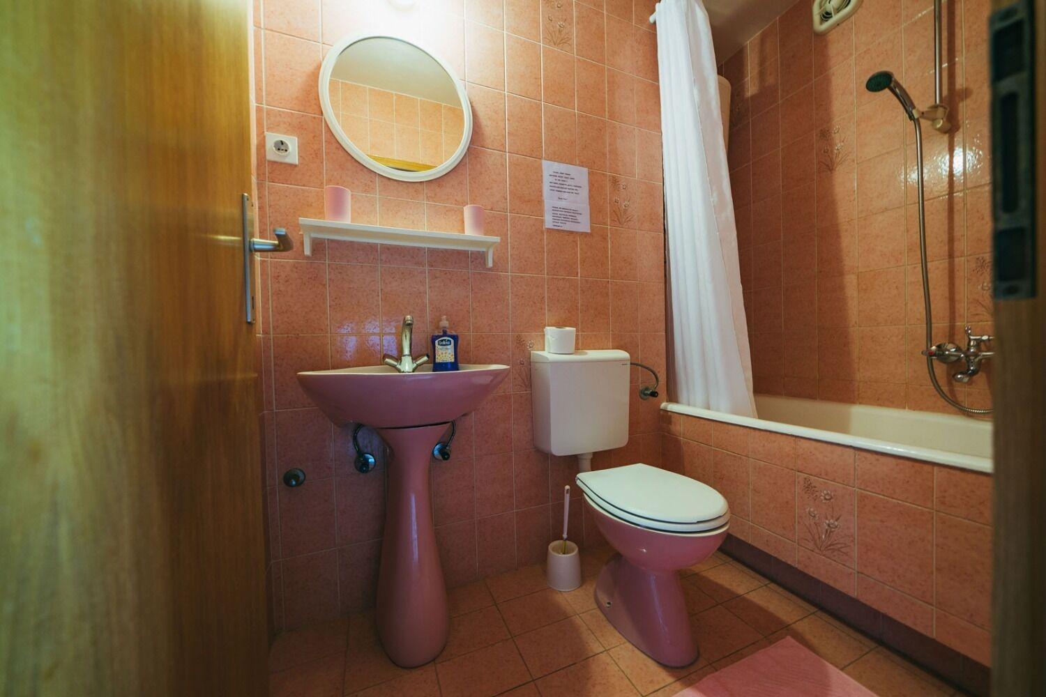 Apartments Lovre - Close To The Sea Брела Екстериор снимка