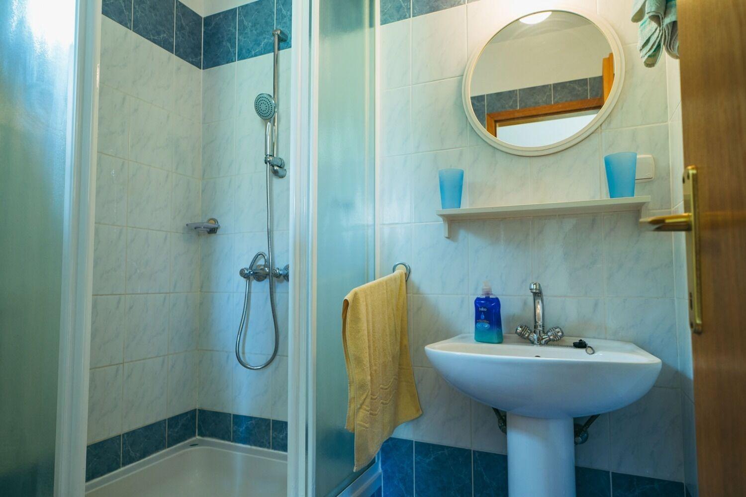 Apartments Lovre - Close To The Sea Брела Екстериор снимка