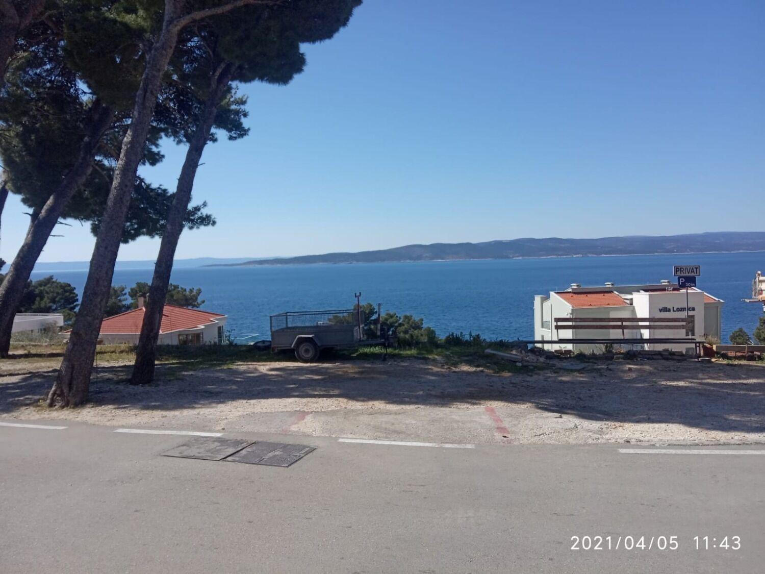 Apartments Lovre - Close To The Sea Брела Екстериор снимка